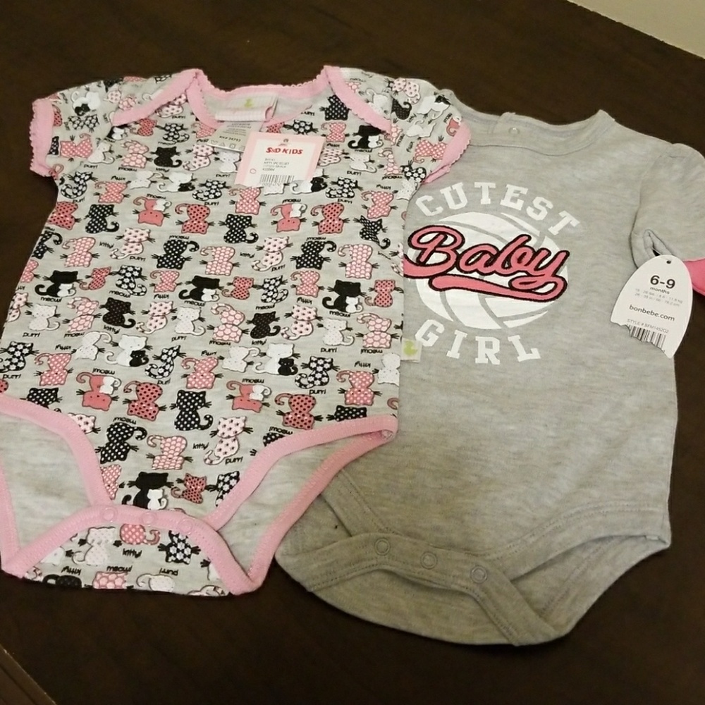 Baby onesie, set of 2